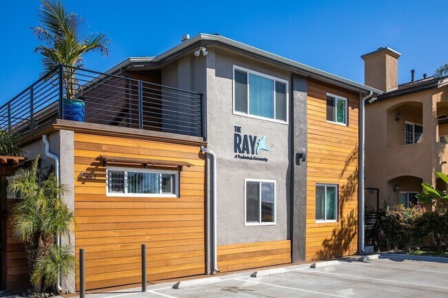 Gorgeous property! Cute Units!