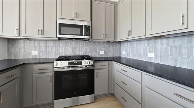 Photo - 2525 Brunswick Wy