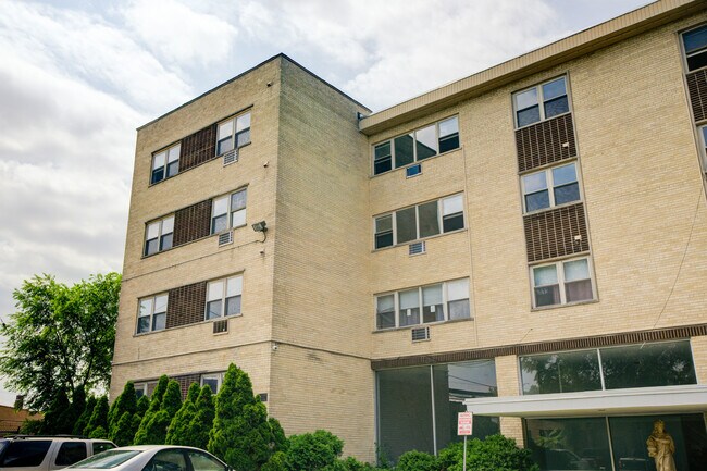 Photo - 7250 N Western Ave Unit 306