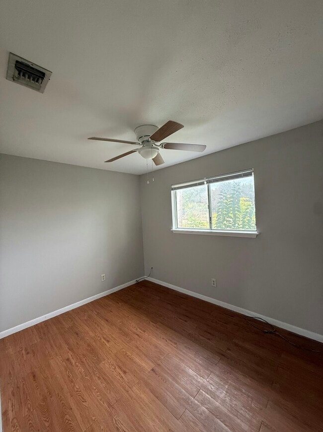 Photo - 1690 Hofheinz St Unit B2