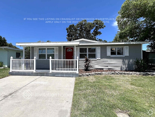 Building Photo - 11678 104th St Rental