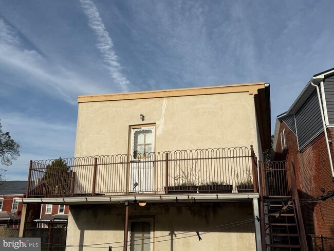 424 S Matlack St Unidad 2