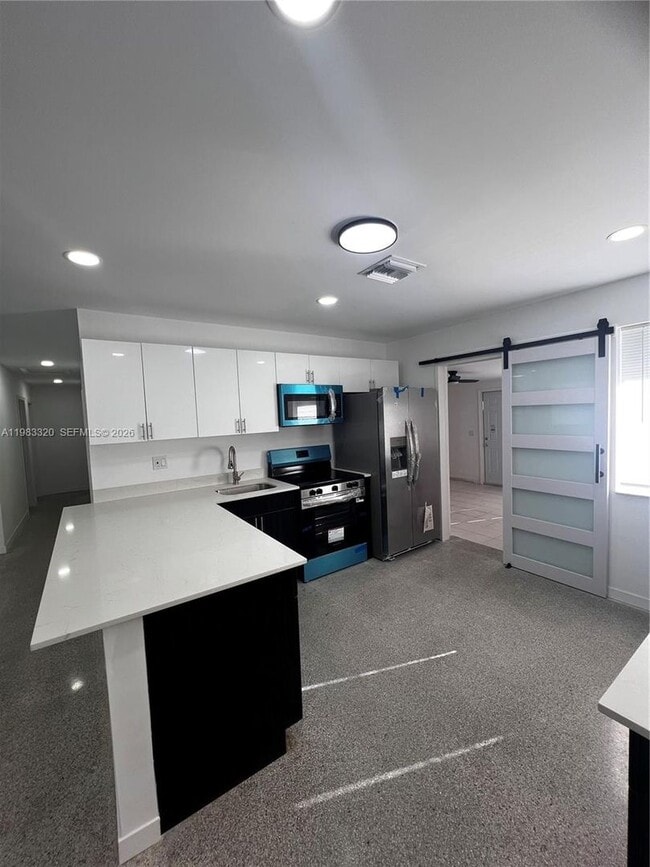 Photo - 3820 SW 16th St