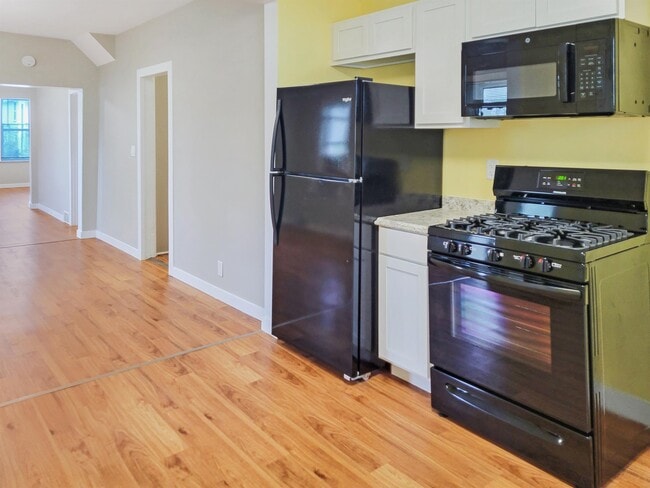 Photo - 631 M.L.K. Jr St SE