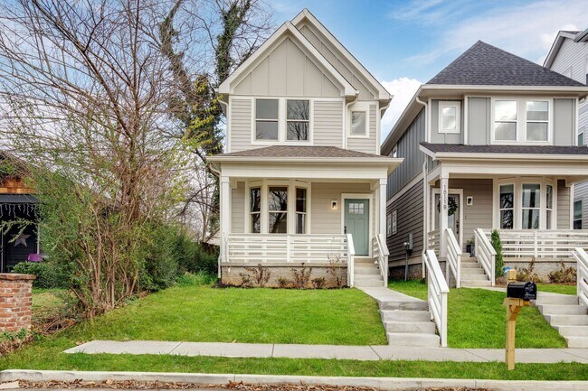 Building Photo - Stunning 3BE/2.5BA in the SHELBY PARK area! Easy DOWNTOWN access!