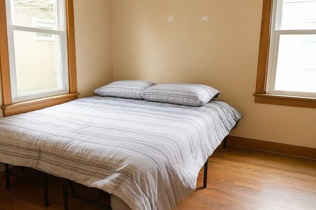 51 S 11th St Unit 2