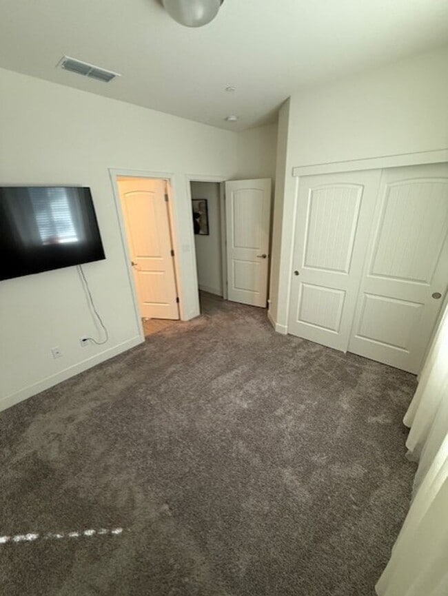 Photo - 6041 Oberlander Dr Unit 6041 ADU