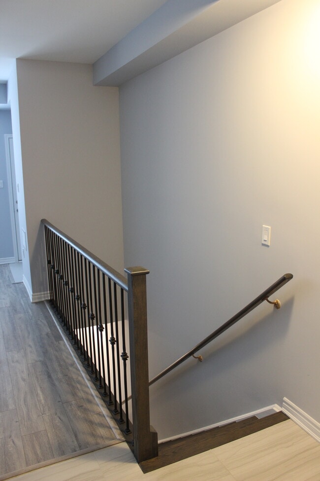 Photo - Executive Townhouse w/ Beautiful Upgrades