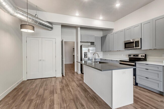 Photo - 606 W North Temple St Apartment Unit 108