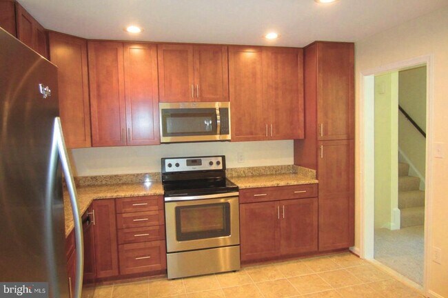 Photo - 4898 Wheatstone Dr