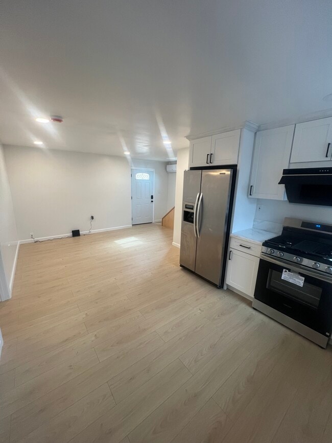 Photo - 1353 N Toledo Way