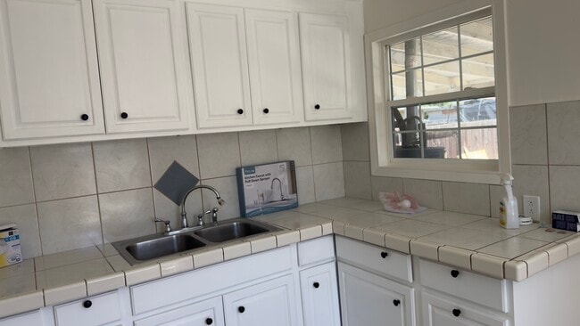 Photo - 1232 Laurel Ave