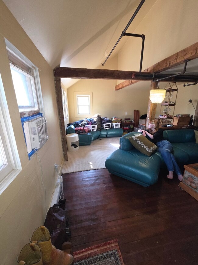 294 N Church Rd
