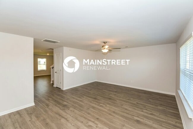 4 Bedroom Pet-Friendly Home in Murfreesboro, TN with Main Street Renewal