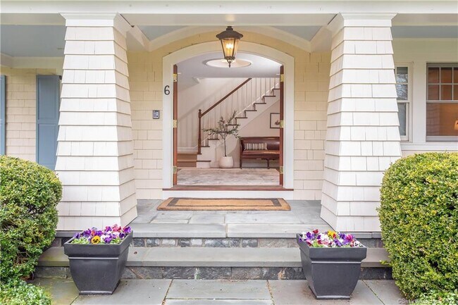 Photo - 6 Searles Rd