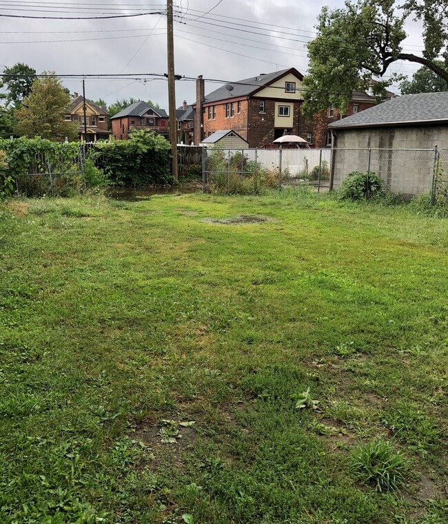 Photo - $1,600 - Newly Renovated 3 Bedroom Home With Study