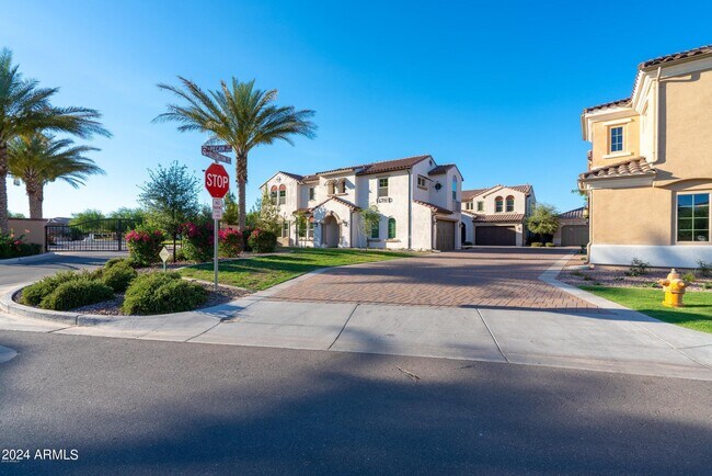 Photo - 4015 S Pecan Dr