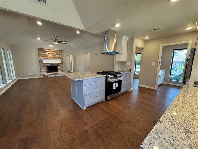 Building Photo - 1930 Westminster Dr