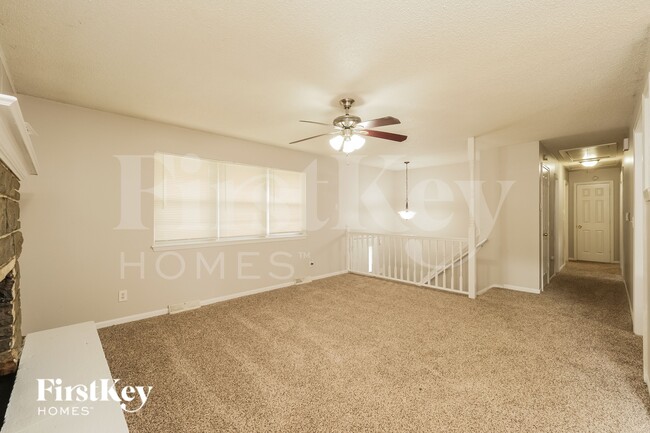 Photo - 1008 NW A St