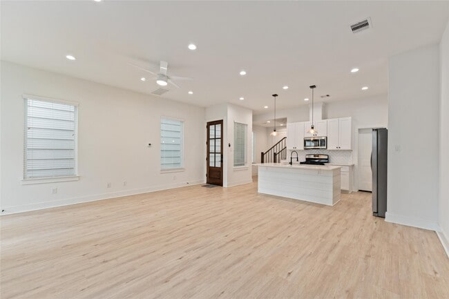 Photo - 4109 Hare St