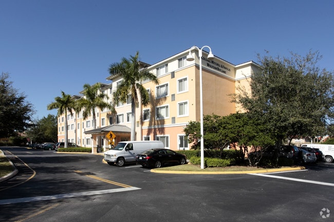 Photo - Douglas Gardens NorthMiami Jewish Health
