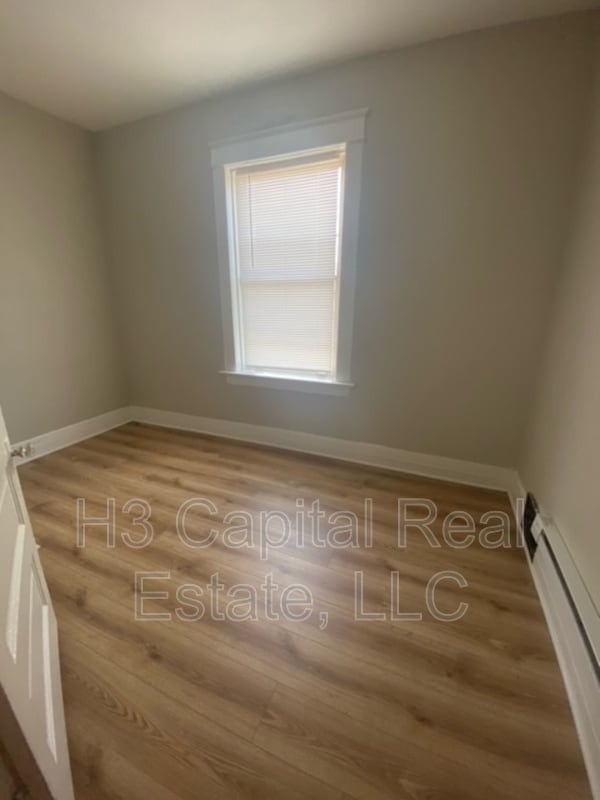 Photo - 2022 Cleveland Blvd Unit A
