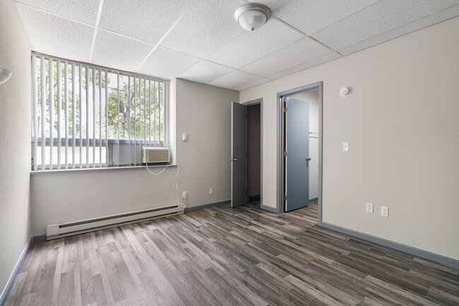 Campus Edge Apts