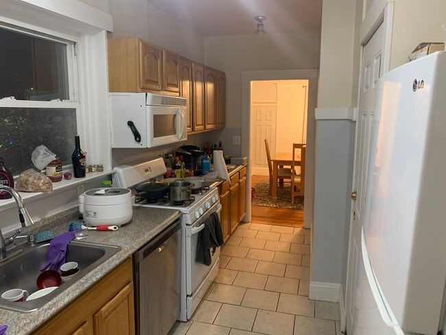 Photo - 209 Chestnut Hill Ave Unit 1