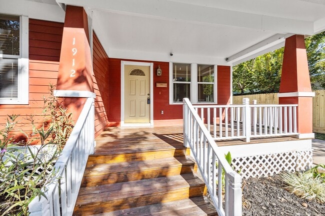 Photo - 1912 Shearn St