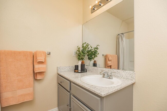 Photo - Windscape Apartments