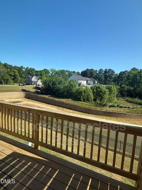 Photo - 2132 Grouse Ski Cir