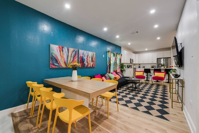 Photo - 5624 Eastside Ave Unit SI ID1514808P