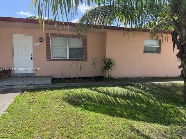 Photo - 1910 SW 99th Ave Unit 1