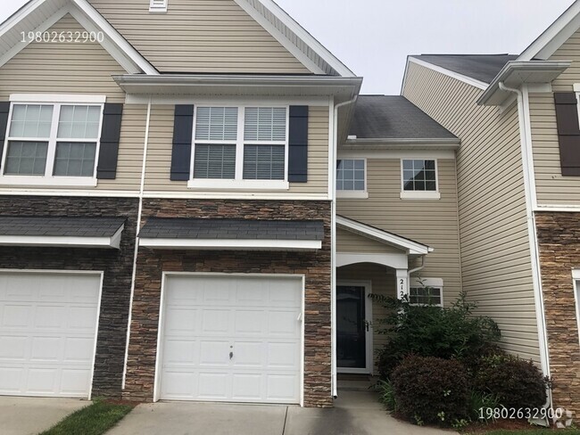 Building Photo - 2123 Shady Pond Dr Rental