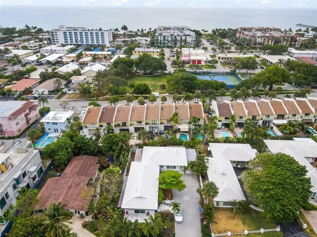 Photo - 4512 Sea Grape Dr Unidad E2