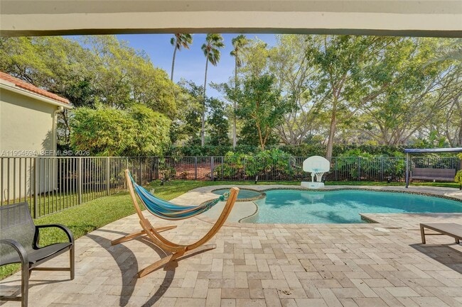 Photo - 1367 Camellia Cir