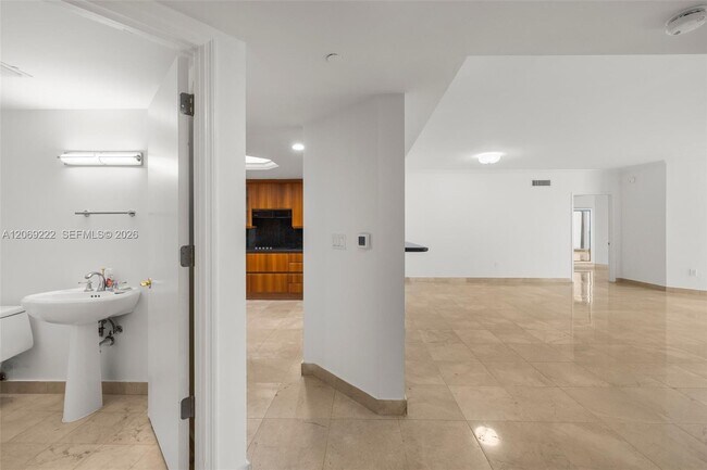 Photo - 9559 Collins Ave Unit S9-D