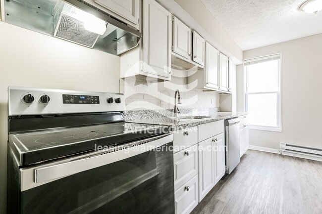 Photo - 2719 Sacramento Ave