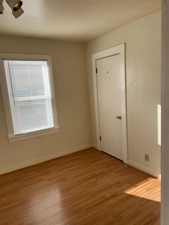 Photo - Fenced Yard - Laminate Flooring - Mid-Town - Extra Outside Storage