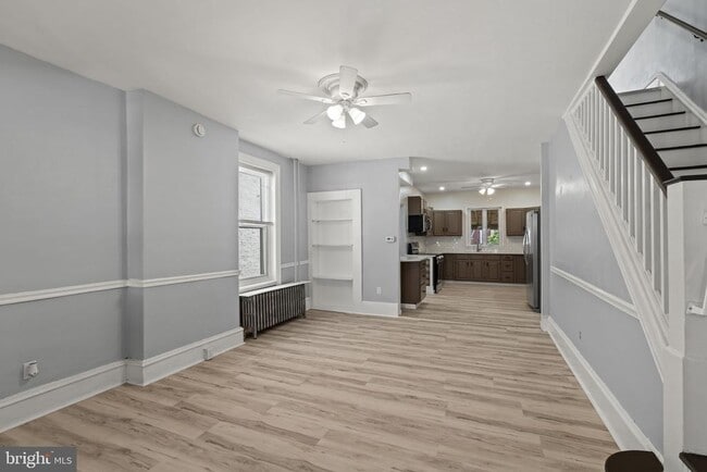 Photo - 106 W 5th St