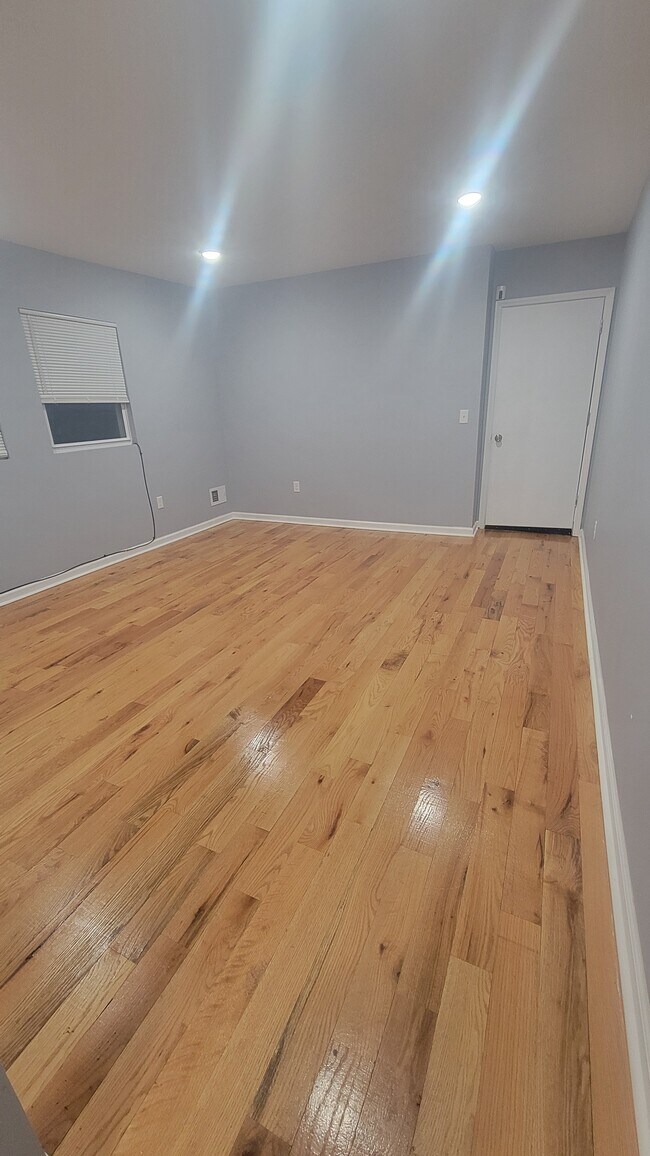 Photo - 51-53 Salem St