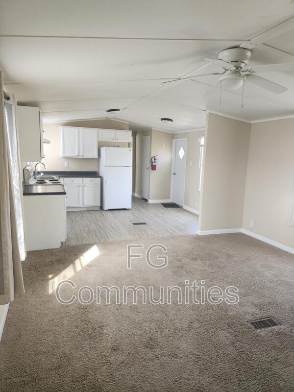 Photo - 1021 Crystal Blvd