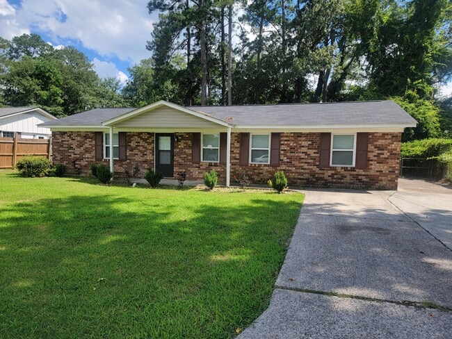 Photo - 1910 Collierwood Way