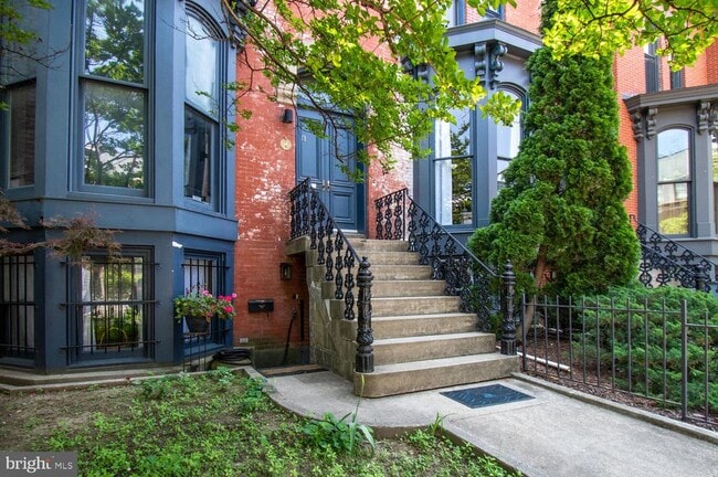 Building Photo - 1312 R St NW