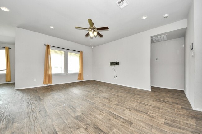 Photo - 23431 Harrow Fld Ln
