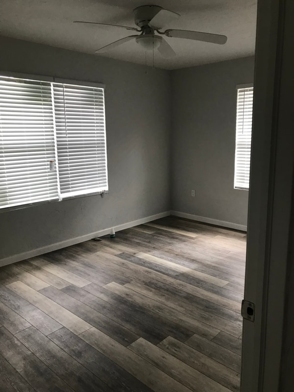 Photo - 116 NW 12th St