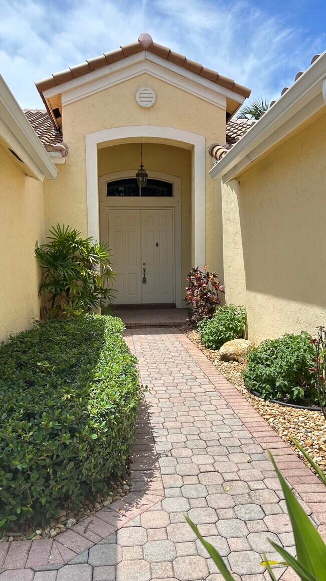 Photo - 8192 NW 42nd St
