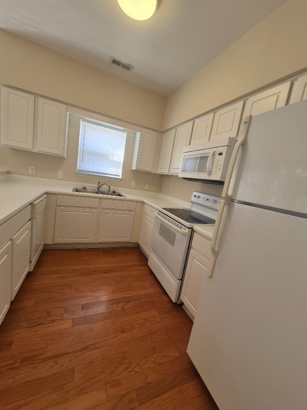 Photo - 2223 Locksley Woods Dr Unit D