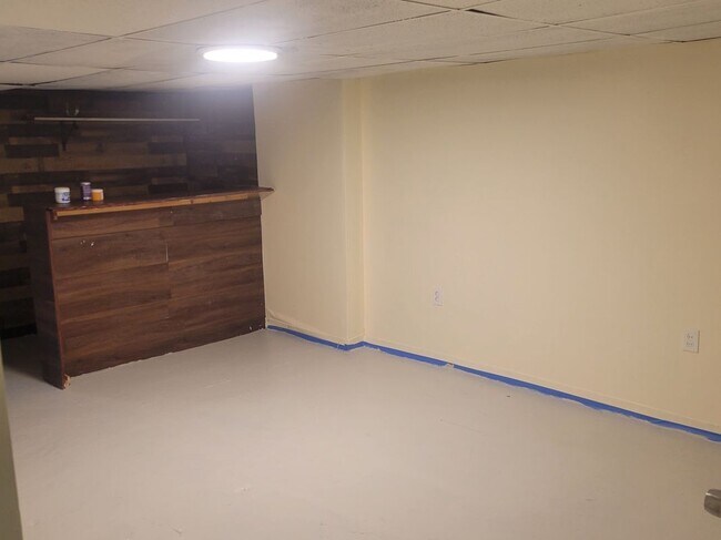 Photo - 1022 Windsor Rd