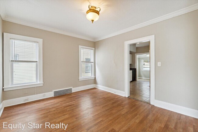 Photo - 4 br, 1.5 bath House - 3361 BEECHWOOD AVE